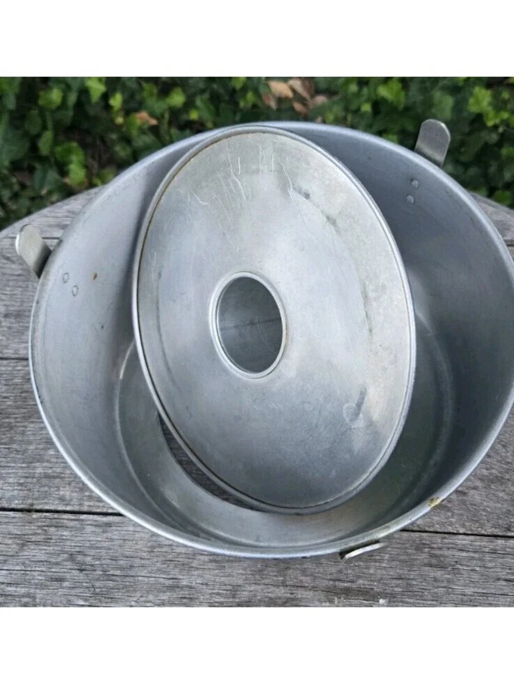 Vintage Aluminum 2 Piece 10